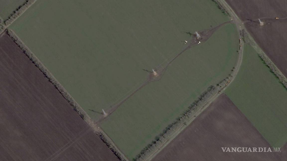 $!Las imágenes proporcionadas por Planet Labs PBC mostraron restos de aviones y áreas quemadas en la Base Aérea de Belaya, una instalación importante para la fuerza de bombarderos de largo alcance de Rusia.