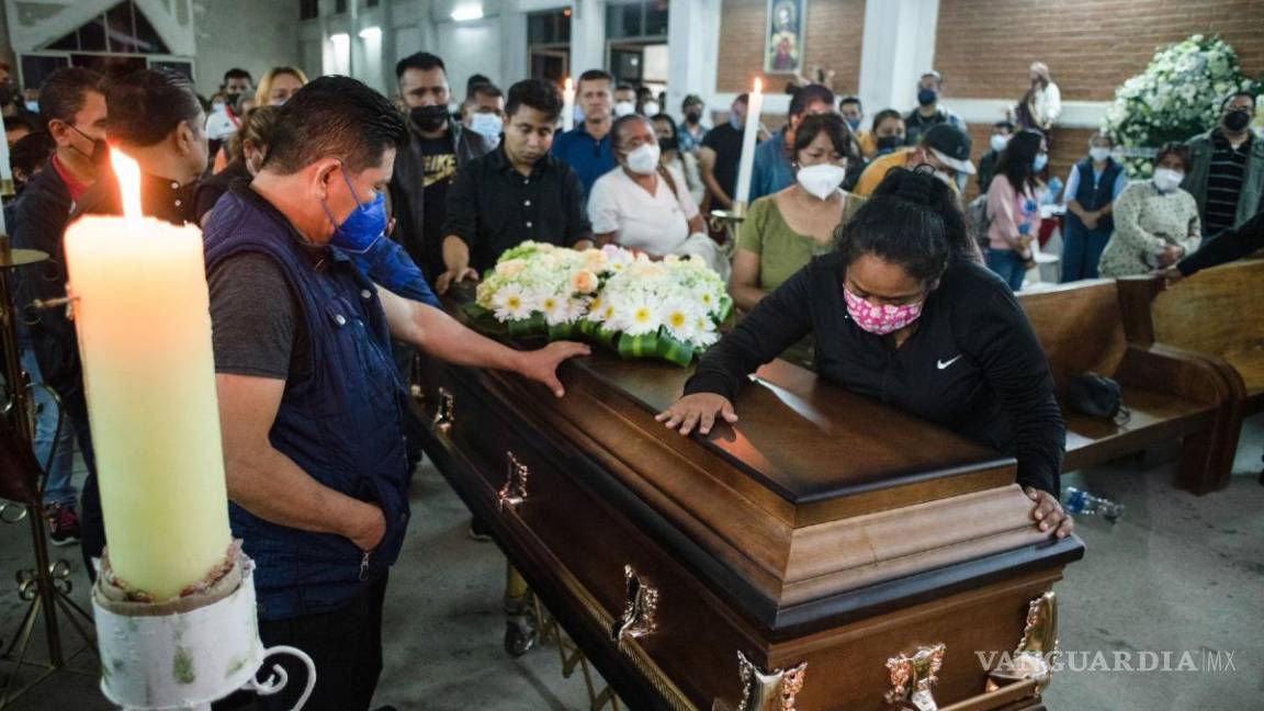 Se despiden de reportero asesinado en Veracruz
