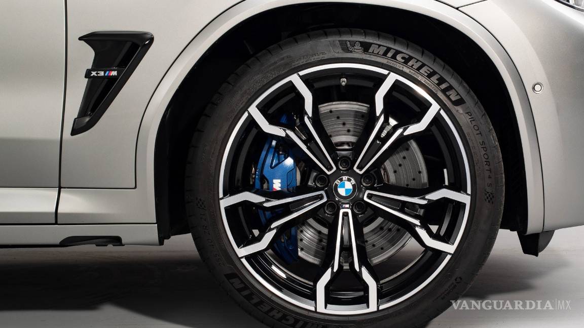$!BMW X3 y X4 M 2020, hasta 510 hp para volar en el circuito