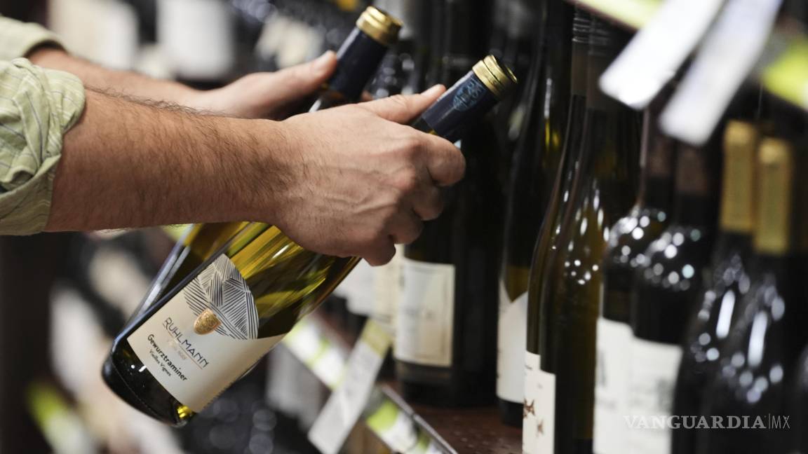 $!El presidente de Estados Unidos, Donald Trump, amenazó con aplicar un arancel del 200% a las bebidas alcohólicas procedentes de la Unión Europea.