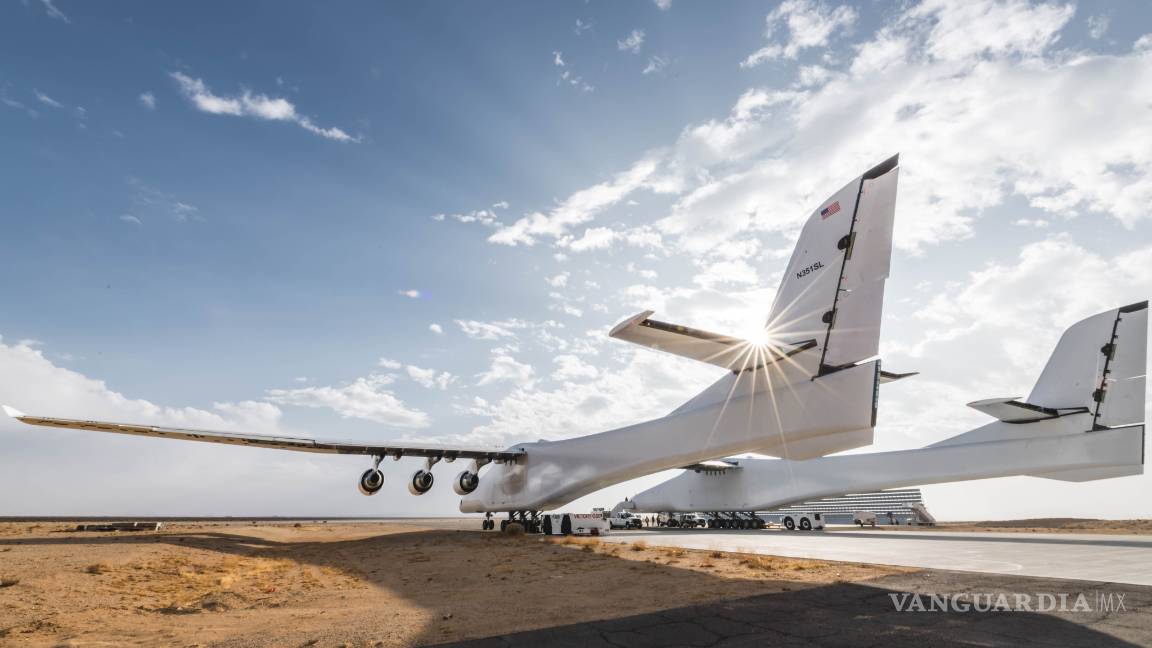 $!Stratolaunch, el avión más grande el mundo que volará por primera vez en 2019