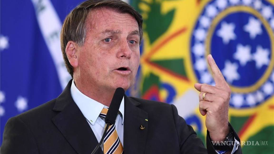 Hubo fraude en elecciones de EU, dice Bolsonaro; esperará para felicitar a Biden