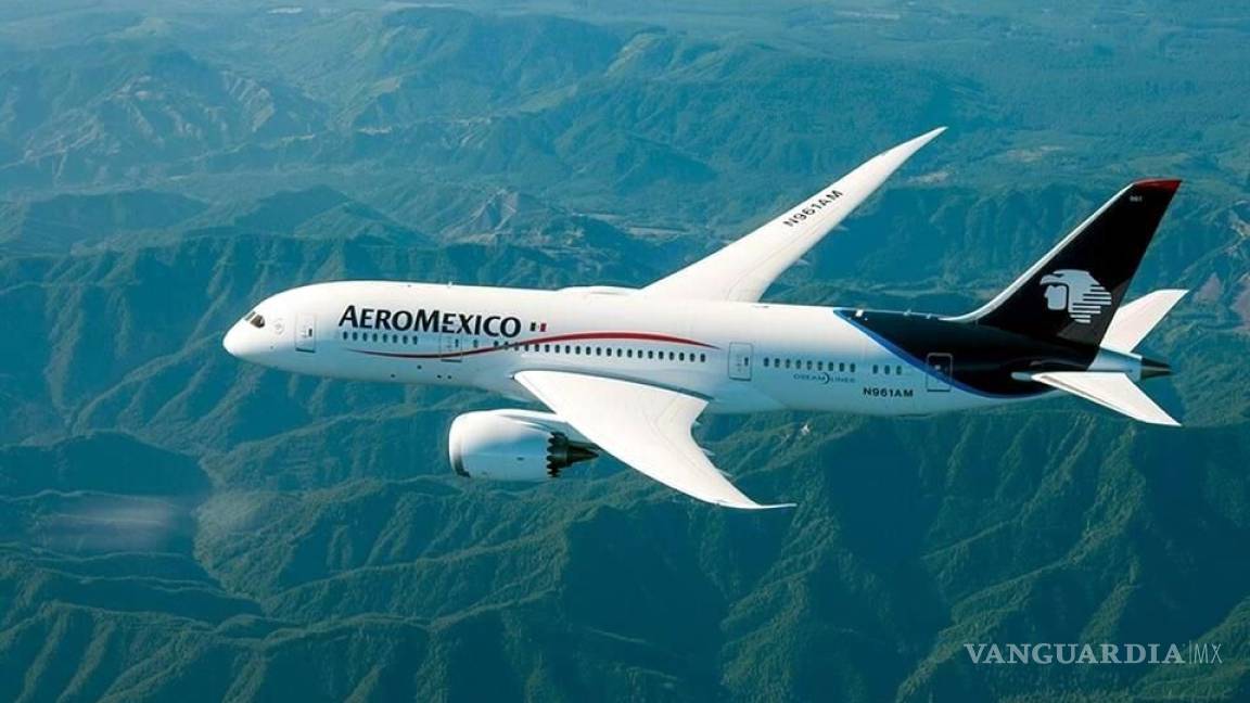Aeroméxico informa que en todos sus vuelos será obligatorio cubrebocas, durante todo el viaje