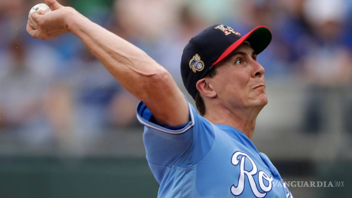 $!Homer Bailey deja a los Reales de Kansas City para jugar con los Atléticos de Oakland