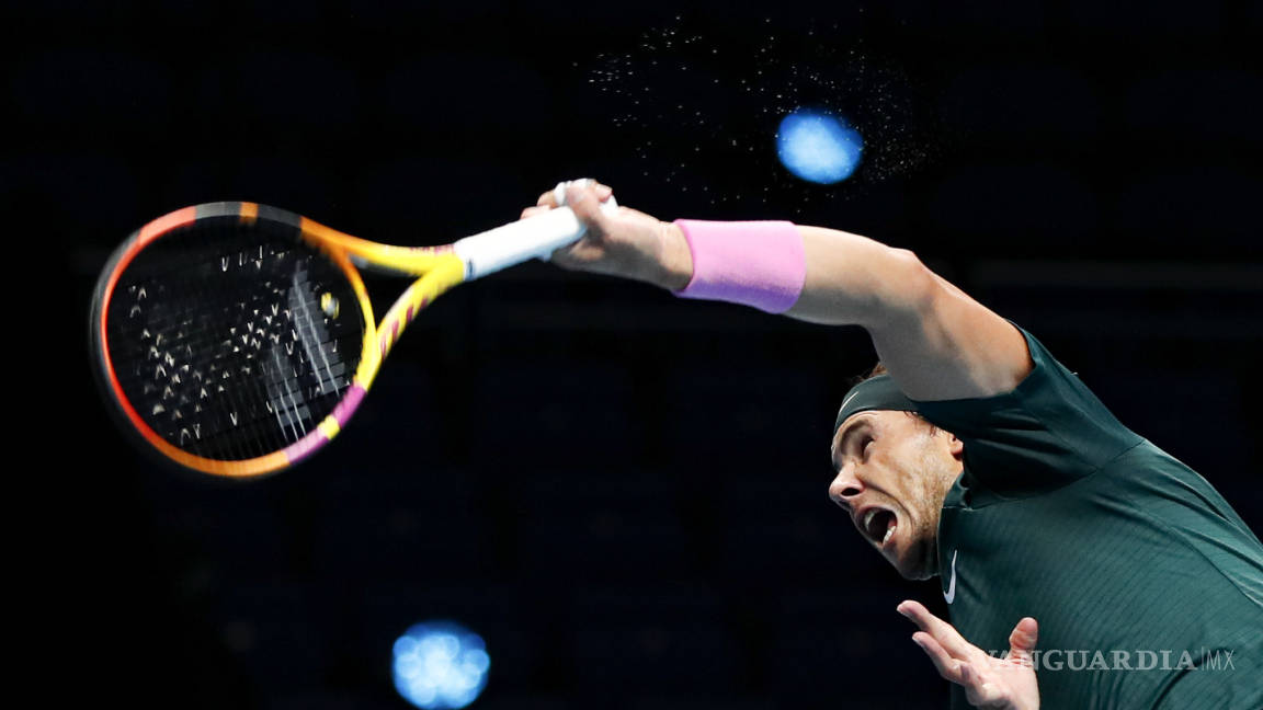 Nadal derrota a Tsitsipas y se mete a semifinales de la Copa Masters