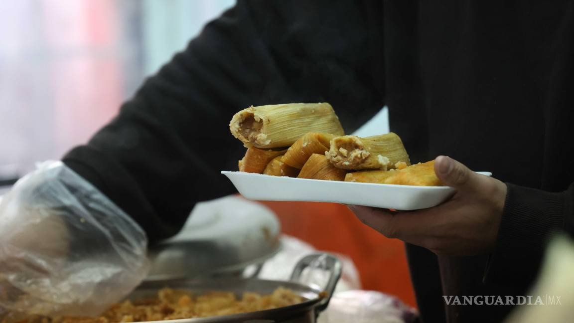 $!El negocio de los tamales, que comenzó en pequeña escala, se ha consolidado como uno de los lugares más populares de Saltillo.