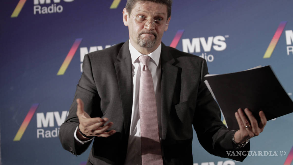 $!Usuarios colocan #AristeguiTeQueremosAlAire en Twitter, a un año de su despido en MVS