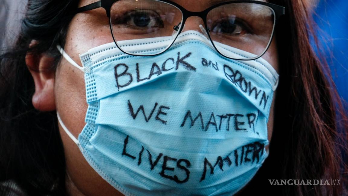 $!Violentas protestas y saqueos en Minneapolis por la muerte de George Floyd por abuso policial (fotos)