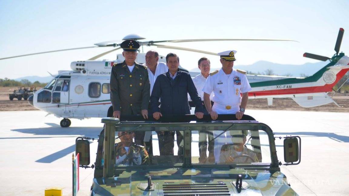 Peña Nieto inaugura cuartel y unidad habitacional militar en San Pedro, Coahuila