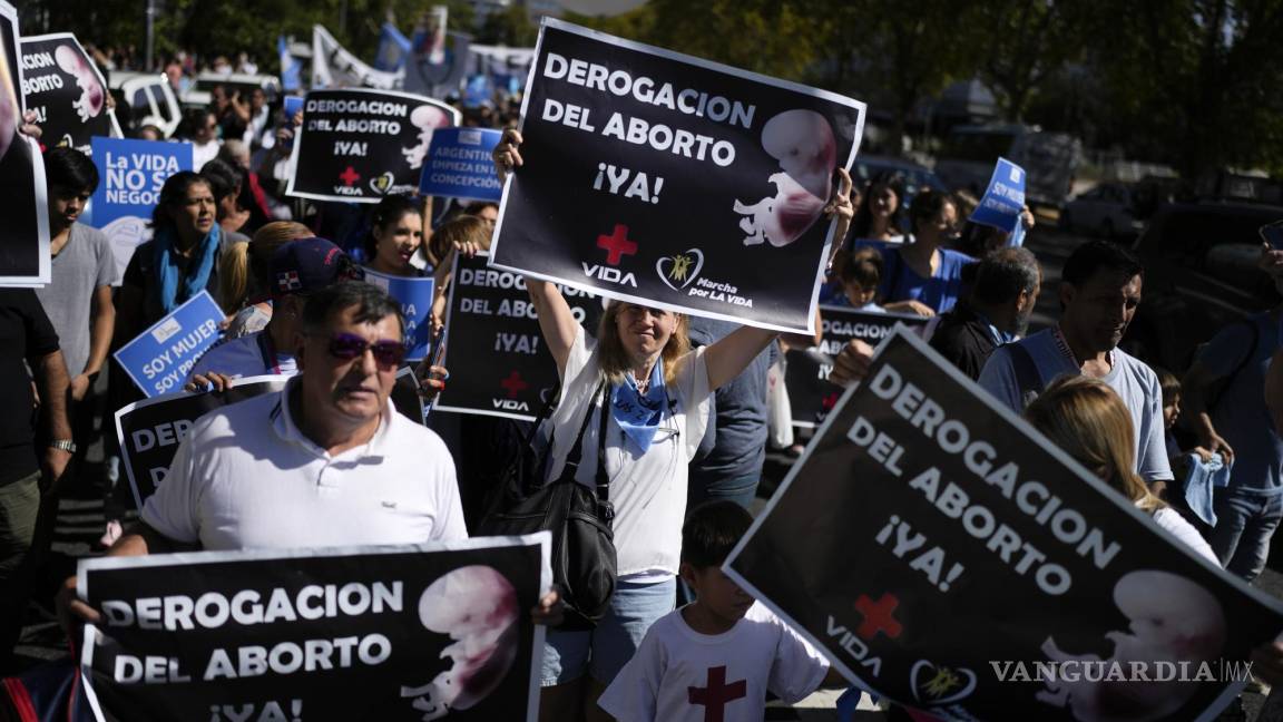 Exigen en Argentina la derogación de la ley de aborto