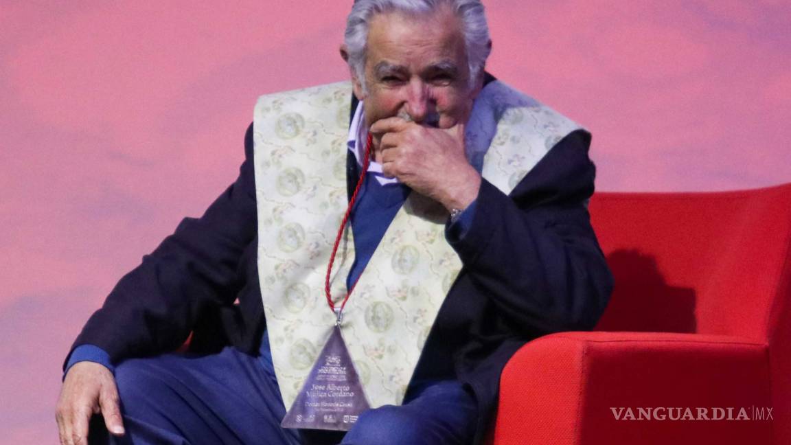 José Mujica llama a fortalecer la tolerancia en México