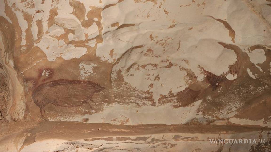 Descubren en Indonesia la pintura rupestre más antigua del mundo