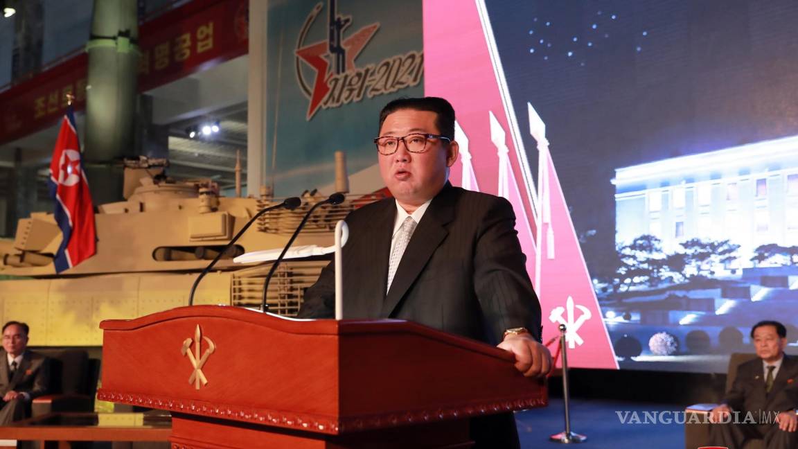 Kim Jong Un promete construir un ejército invencible