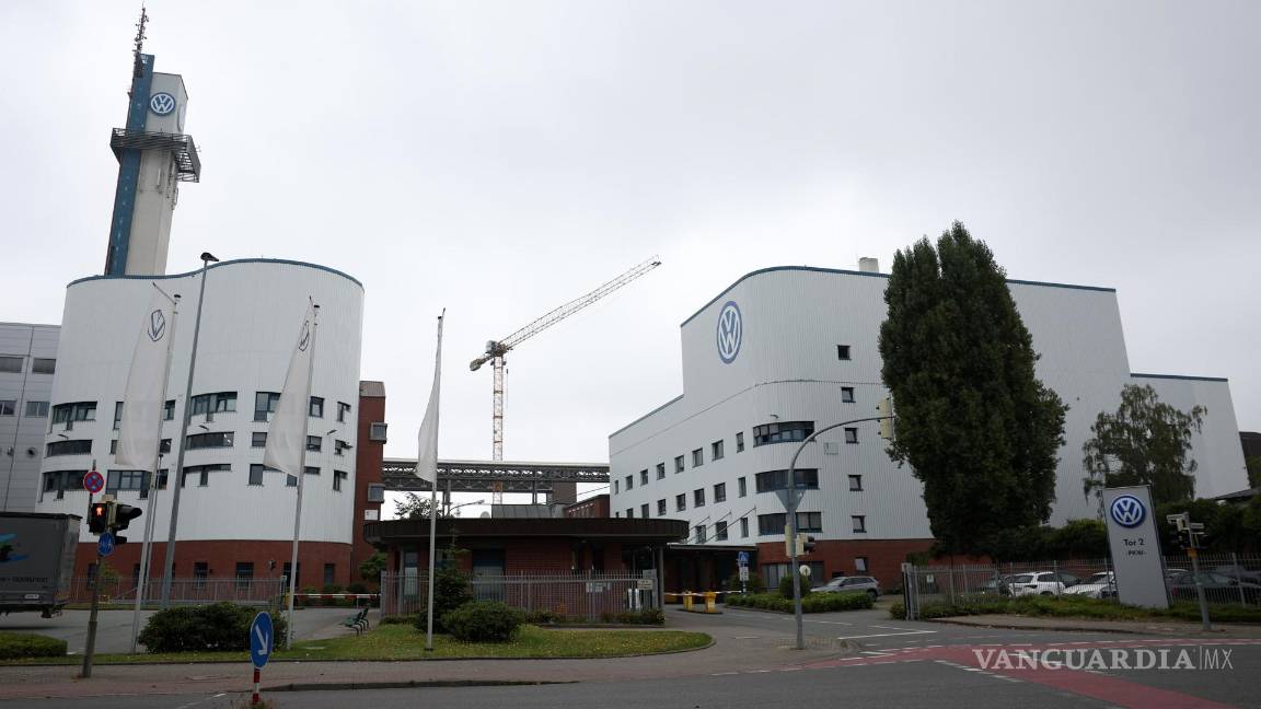 $!La fábrica de vehículos de Volkswagen (VW) en Osnabrück, Alemania.