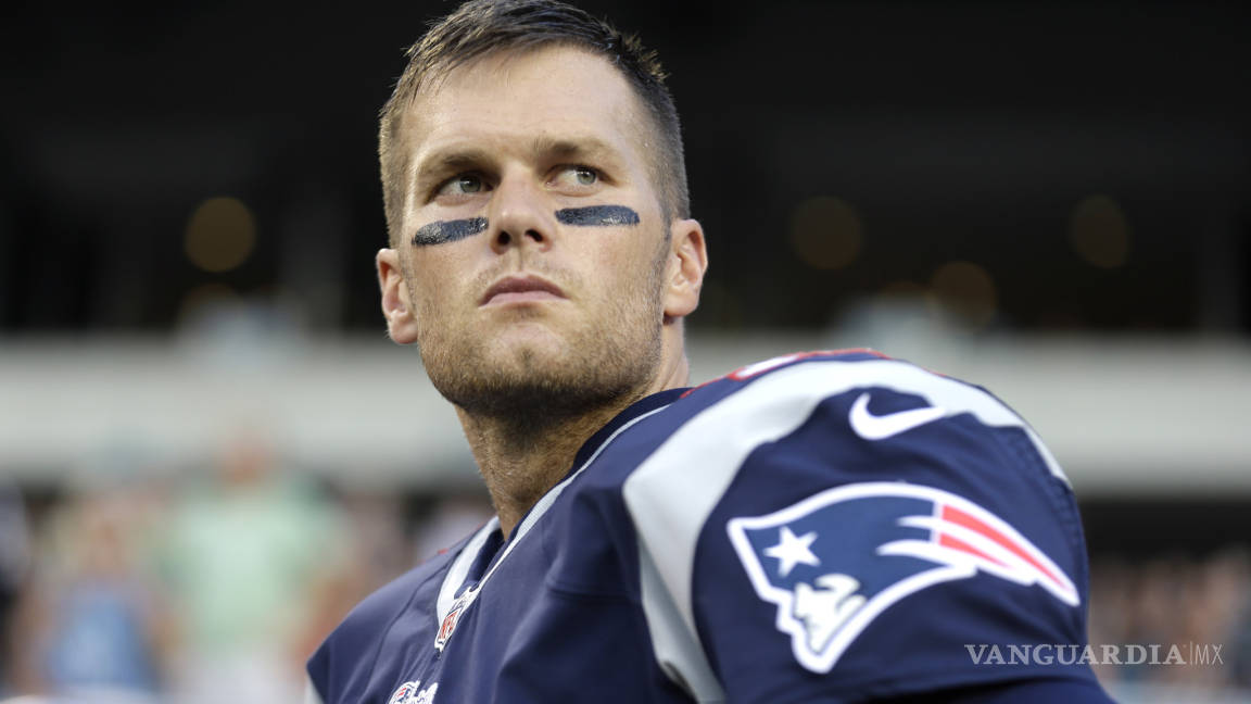 Esperan que Tom Brady permanezca en los Patriots para la Campaña 2018 de la NFL