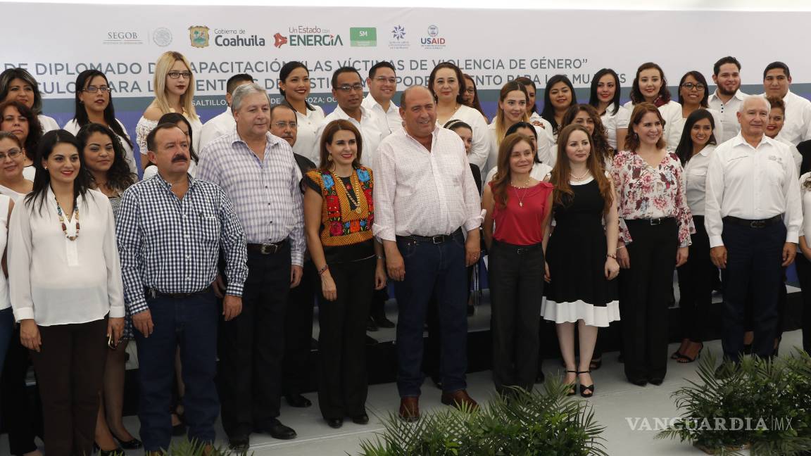 $!Le dan más ‘poder’ al centro de las mujeres