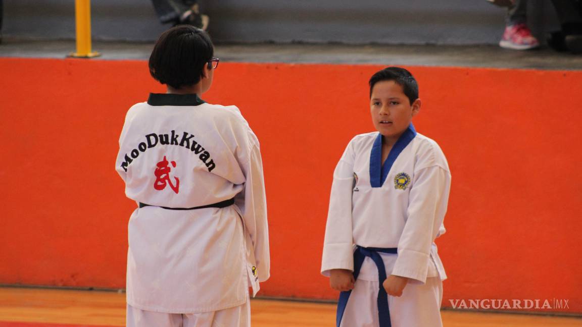 $!Presentan examen de promoción de Taekwondo
