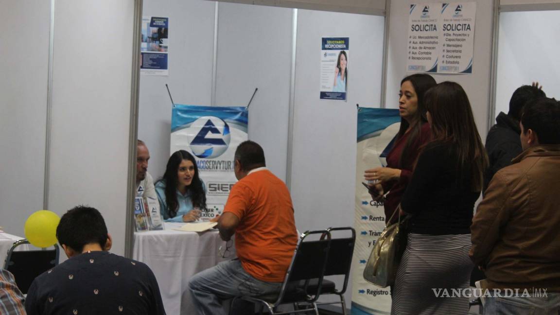 $!Ofrecen 2 mil vacantes en Feria del Empleo en Torreón; buscan aumentar salarios