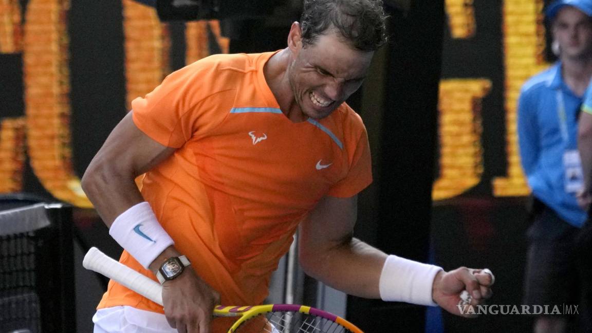 Rafael Nadal sufre, pero gana en su estreno en el Abierto de Australia