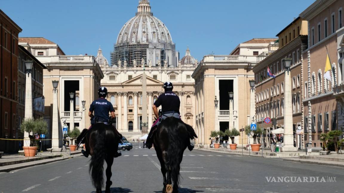 Fiscales del Vaticano incautan documentos y computadoras de las oficinas de la Basílica de San Pedro
