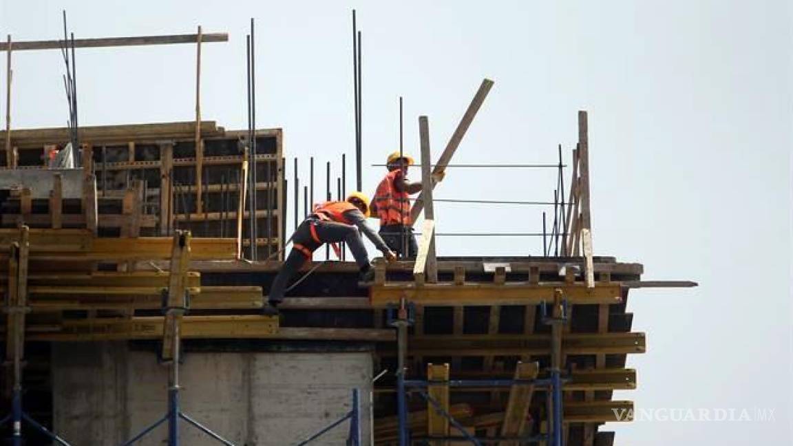 Precios de materiales de obras alcanzan nuevo récord con alzas de 73%