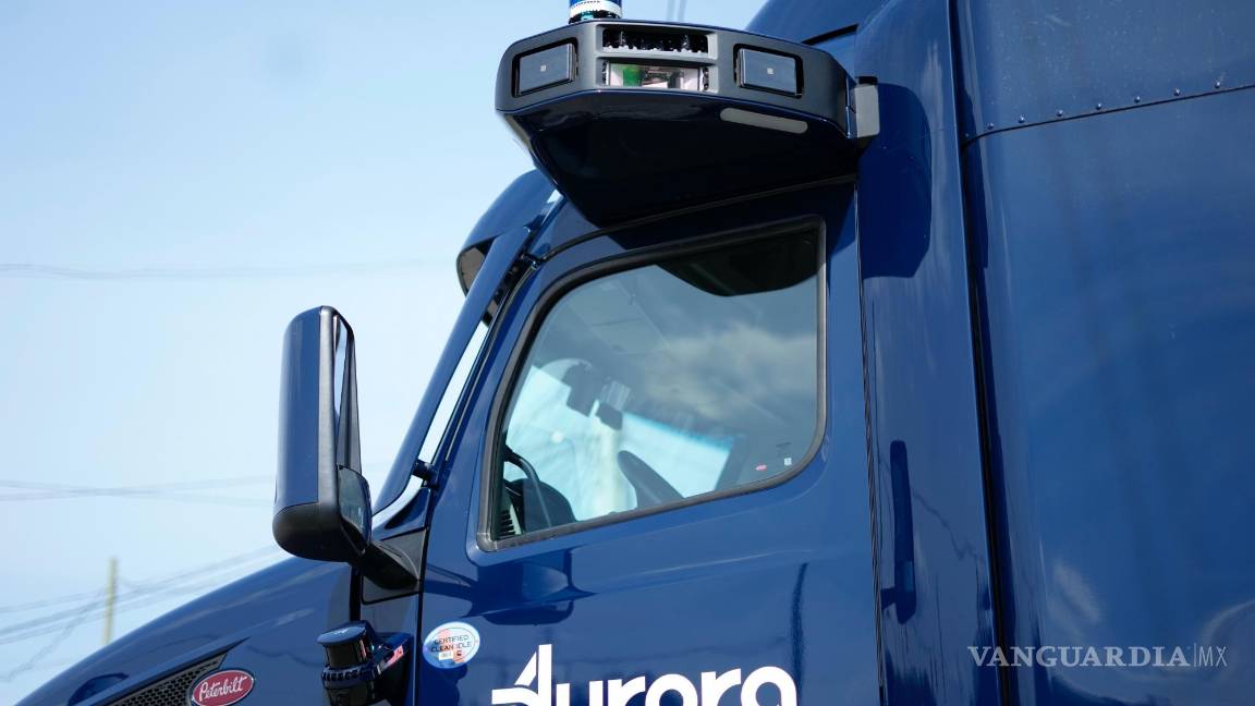 $!A finales de este año, Aurora planea para comenzar a transportar carga en la Interestatal 45 entre las áreas de Dallas y Houston con 20 camiones sin conductor.