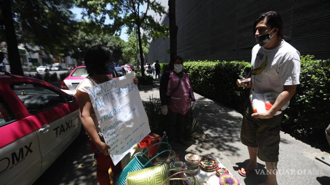 Ante la crisis económica por la pandemia del COVID-19, artesanos mexicanos reactivan el trueque