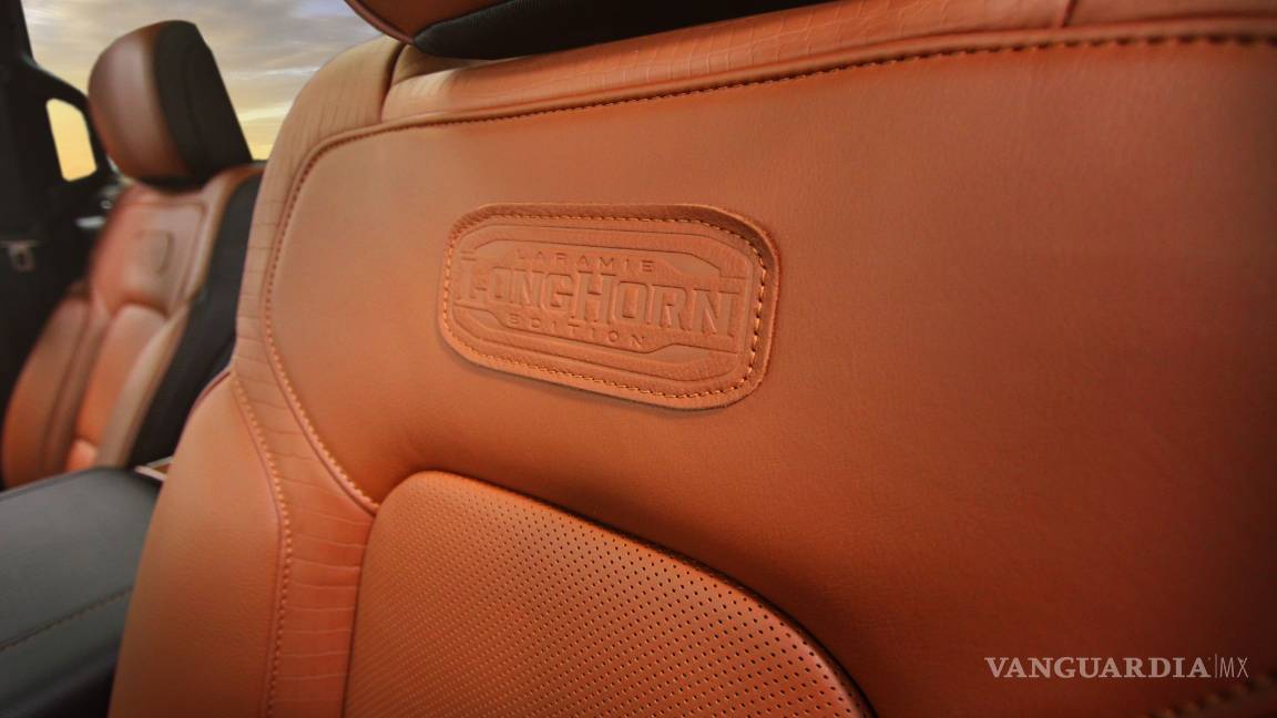 $!Así es la Ram Laramie Longhorn 2019, camioneta lujosa, poderosa y exclusiva (fotos)