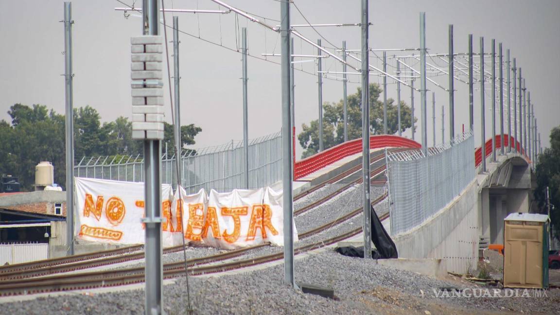 $!Los trabajadores realizan labores a marchas forzadas para poder avanzar.