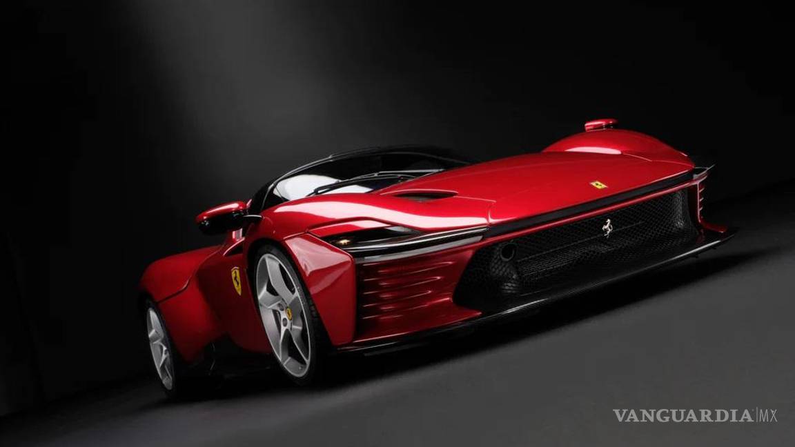 $!Ferrari Daytona Sp3