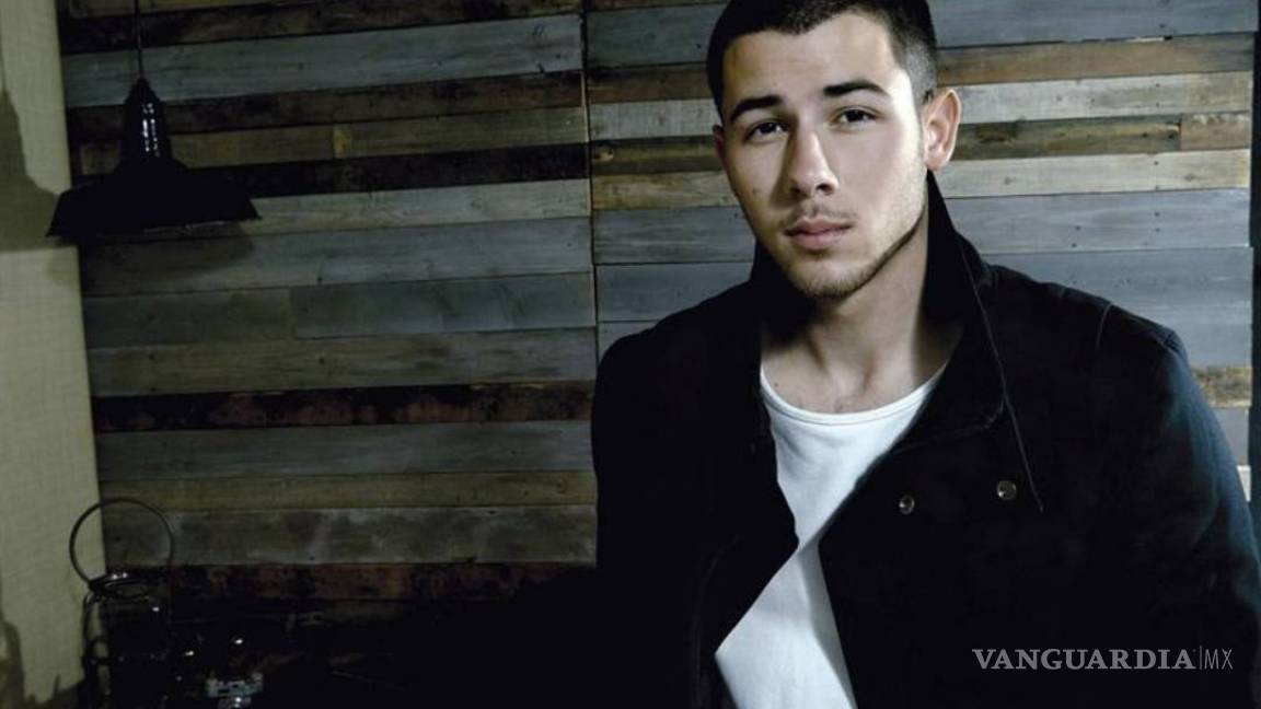 Fue un reto volver a ser solo familia tras disolver Jonas Brothers: Nick Jonas