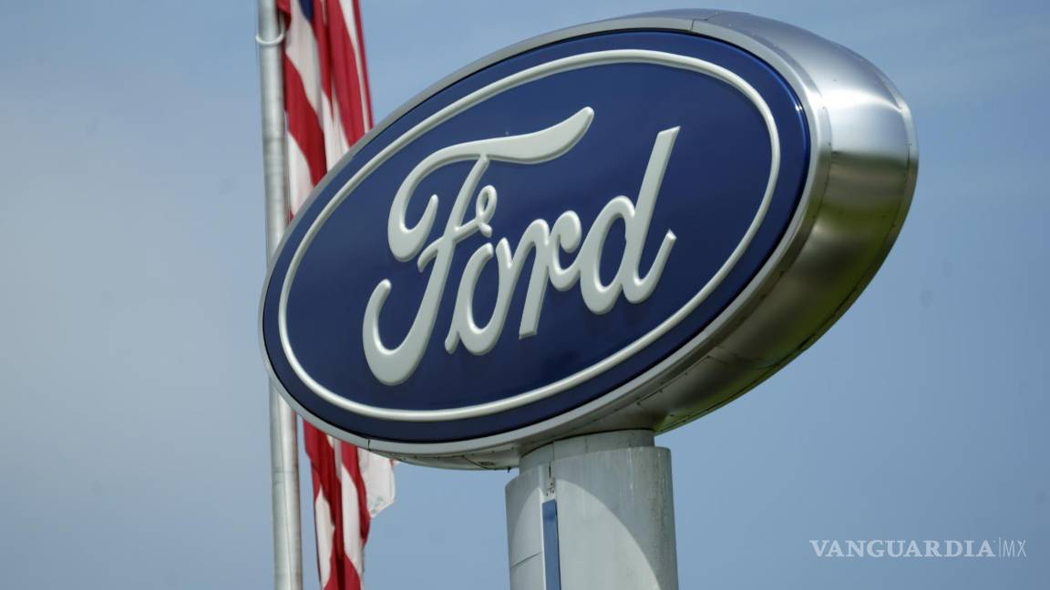 $!Logotipo de Ford en Country Ford en Graham, Carolina del Norte. AP/Gerry Broome