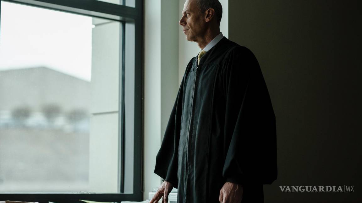 $!El juez James Boasberg ordenó a la administración Trump dejar de usar la Ley de Enemigos Extranjeros de 1798 como pretexto para la expulsión de migrantes.