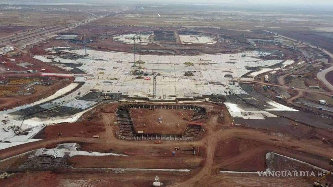 $!Inversiones del NAIM están garantizadas, asegura AMLO