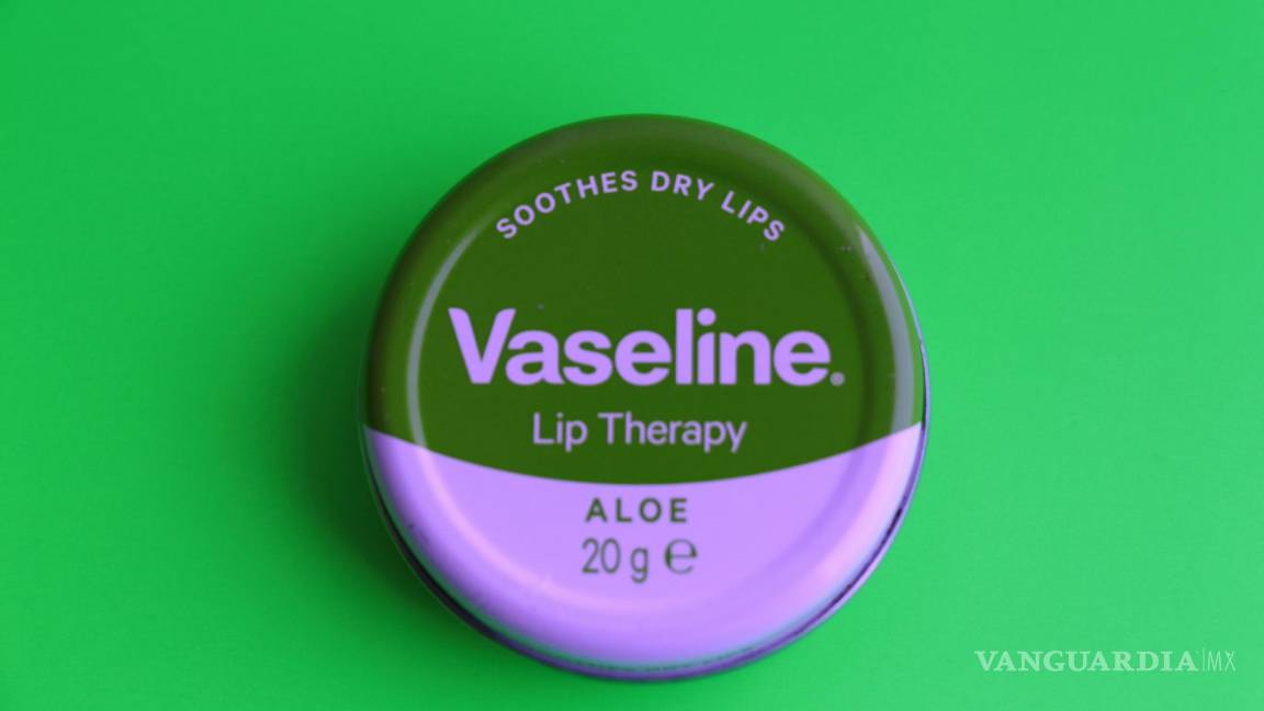 $!El bálsamo labial es uno de los mejores y más convenientes productos para agregar esa capa de armadura.