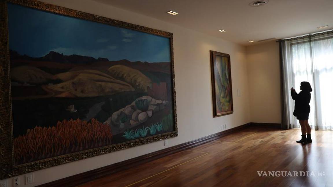 &quot;De lo perdido, lo que aparezca&quot;, los 33 cuadros que Carlos Salinas encargó a pintores mexicanos