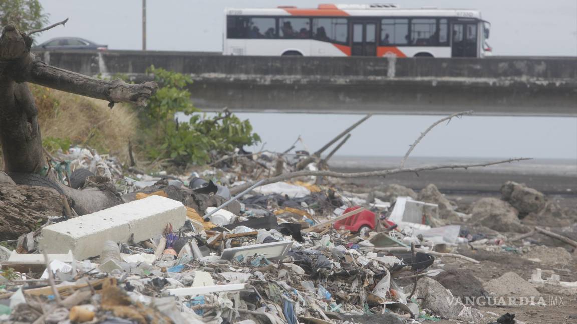 $!El manejo de los desechos plásticos es uno de los temas principales de la quinta sesión de la Asamblea Medioambiental de la ONU (UNEA 5). EFE/Carlos Lemos