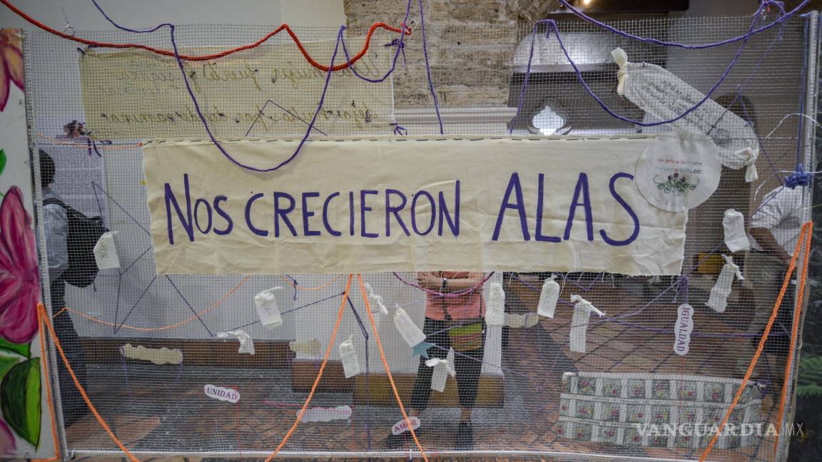 $!Plasman ‘Futuros posibles’ en mural feminista coordinado por el colectivo RUMA en Saltillo