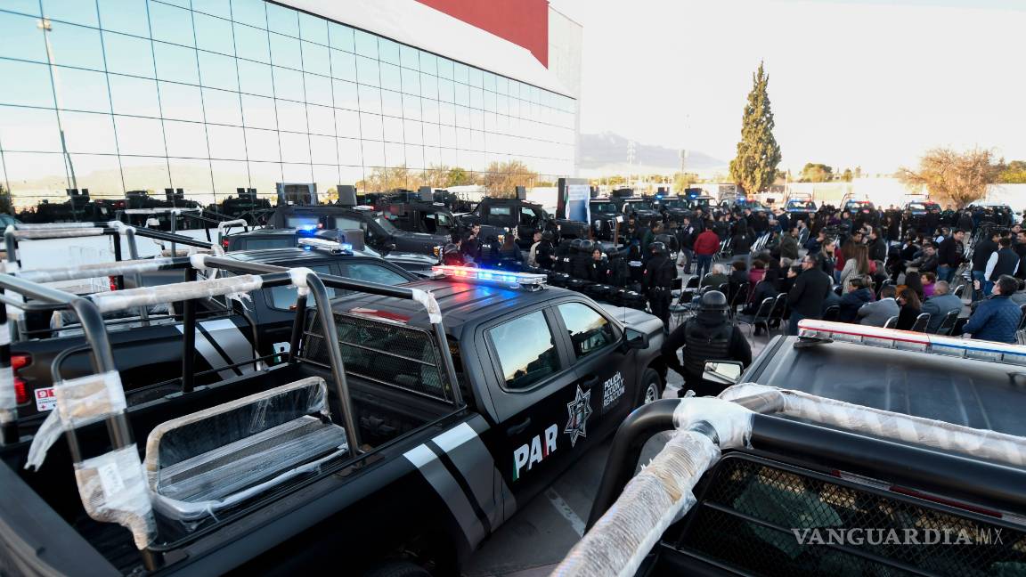 $!Entrega Miguel Riquelme 10 unidades tácticas a las fuerzas de seguridad en Coahuila
