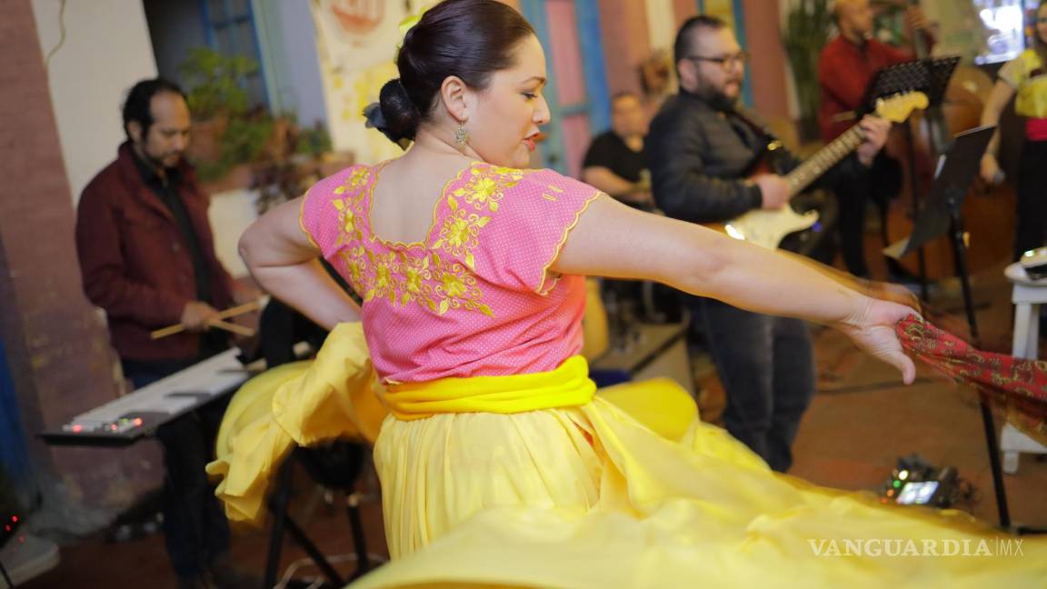 $!En el evento también se contó con bailes tradicionales para transportar al público hasta sus raíces.