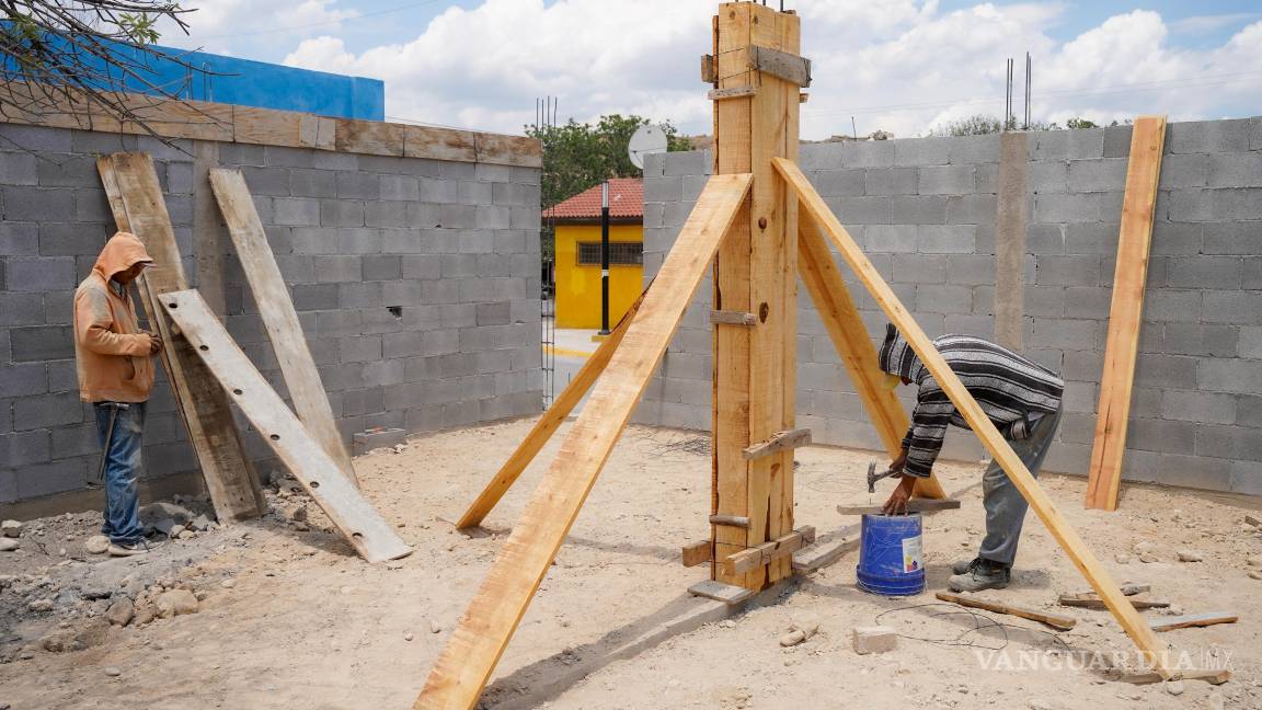 $!Dos clínicas de Salud Popular se construyen en distintas colonias de la ciudad.