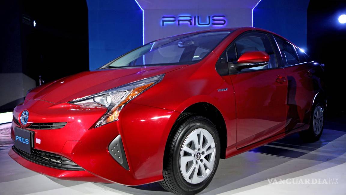 $!Los avances tecnológicos contribuyeron a un mejor funcionamiento de los autos eléctricos para cumplir con su objetivo de reducir las emisiones contaminantes.