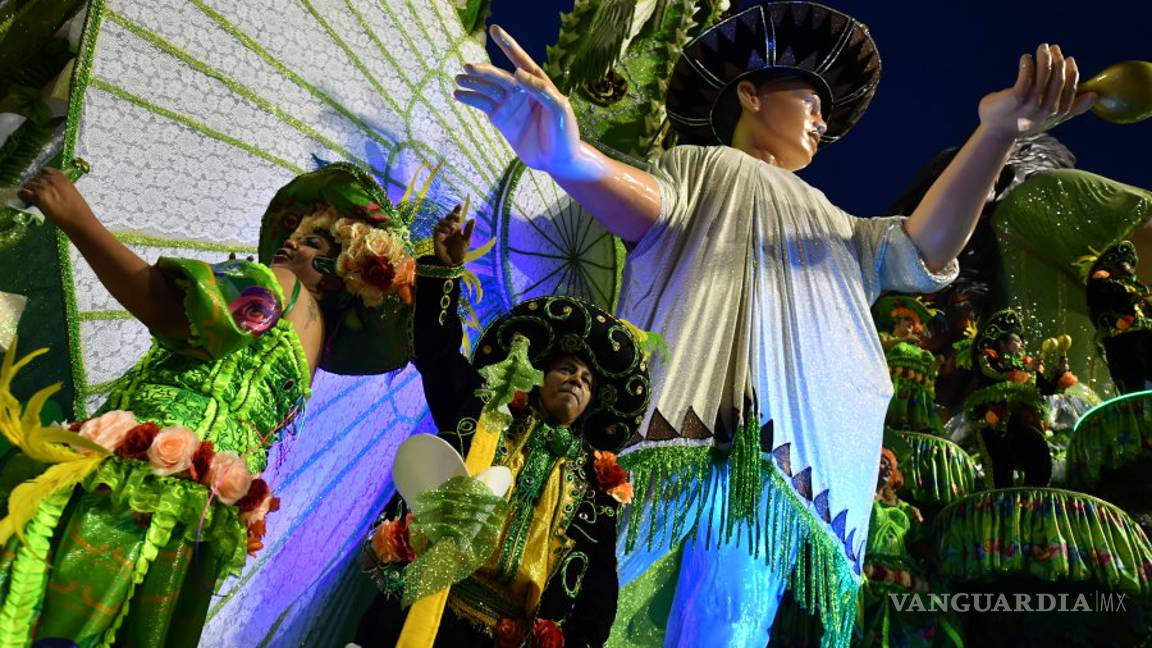 $!Chespirito es homenajeado en Carnaval de Río