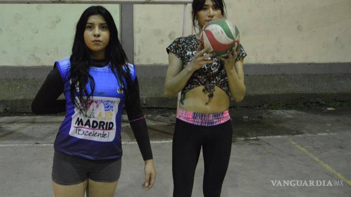 $!Equipo con transexuales lucha por integrarse a liga femenil de voleibol en Colombia