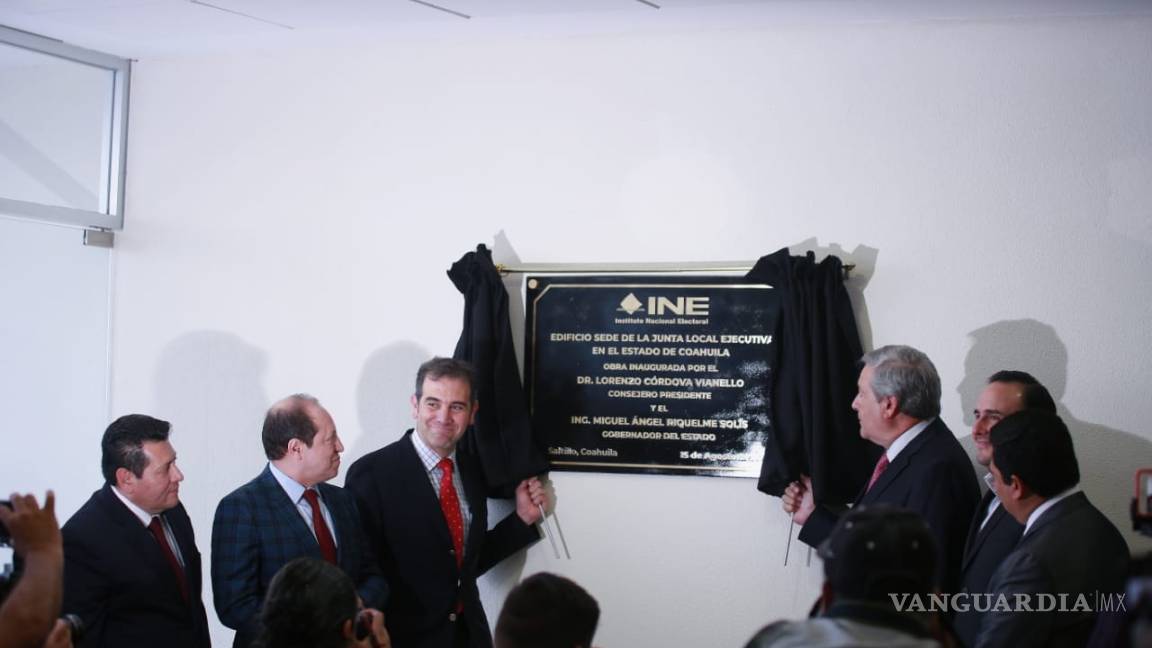 Inauguran edificio del INE en Saltillo