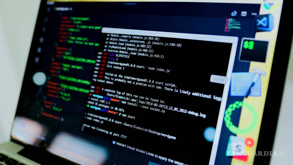$!El hacker identificado como Eternal habría puesto a la venta una base de datos con cientos de miles de registros de derechohabientes del IMSS en la entidad.