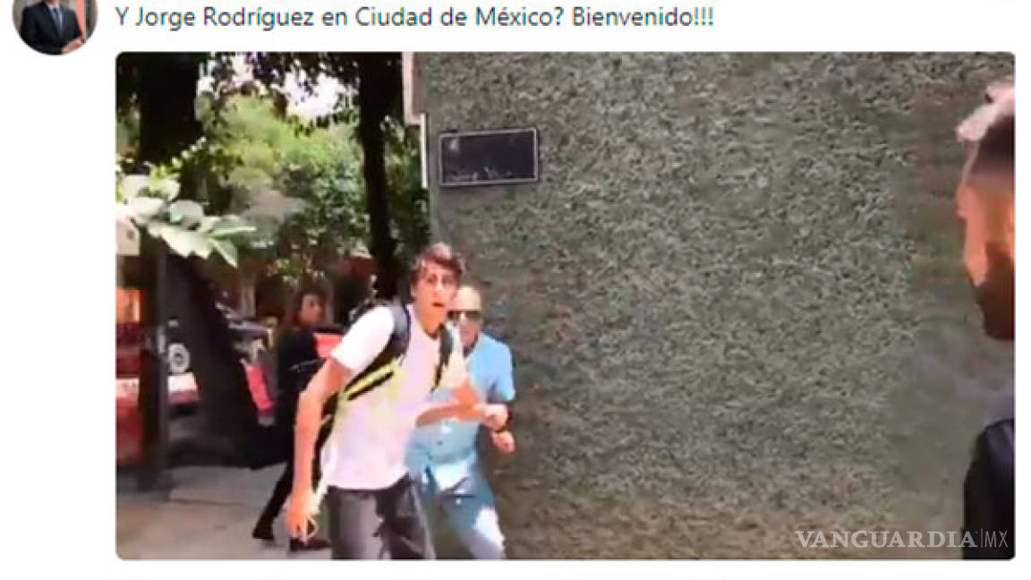 Hermano de la excanciller de Venezuela llama violento a México, lo ven 'turisteando' en la Condesa