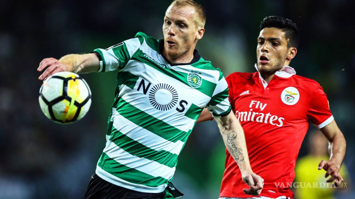 $!Jiménez y Benfica empatan ¡y el Porto es campeón!