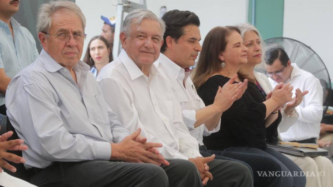 Anuncia López Obrador proyectos de desarrollo urbano para colonias populares con apoyo de la UNAM