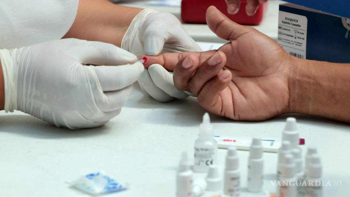 Detectan gratis VIH, Hepatitis y Sífilis en centros comerciales de Acuña